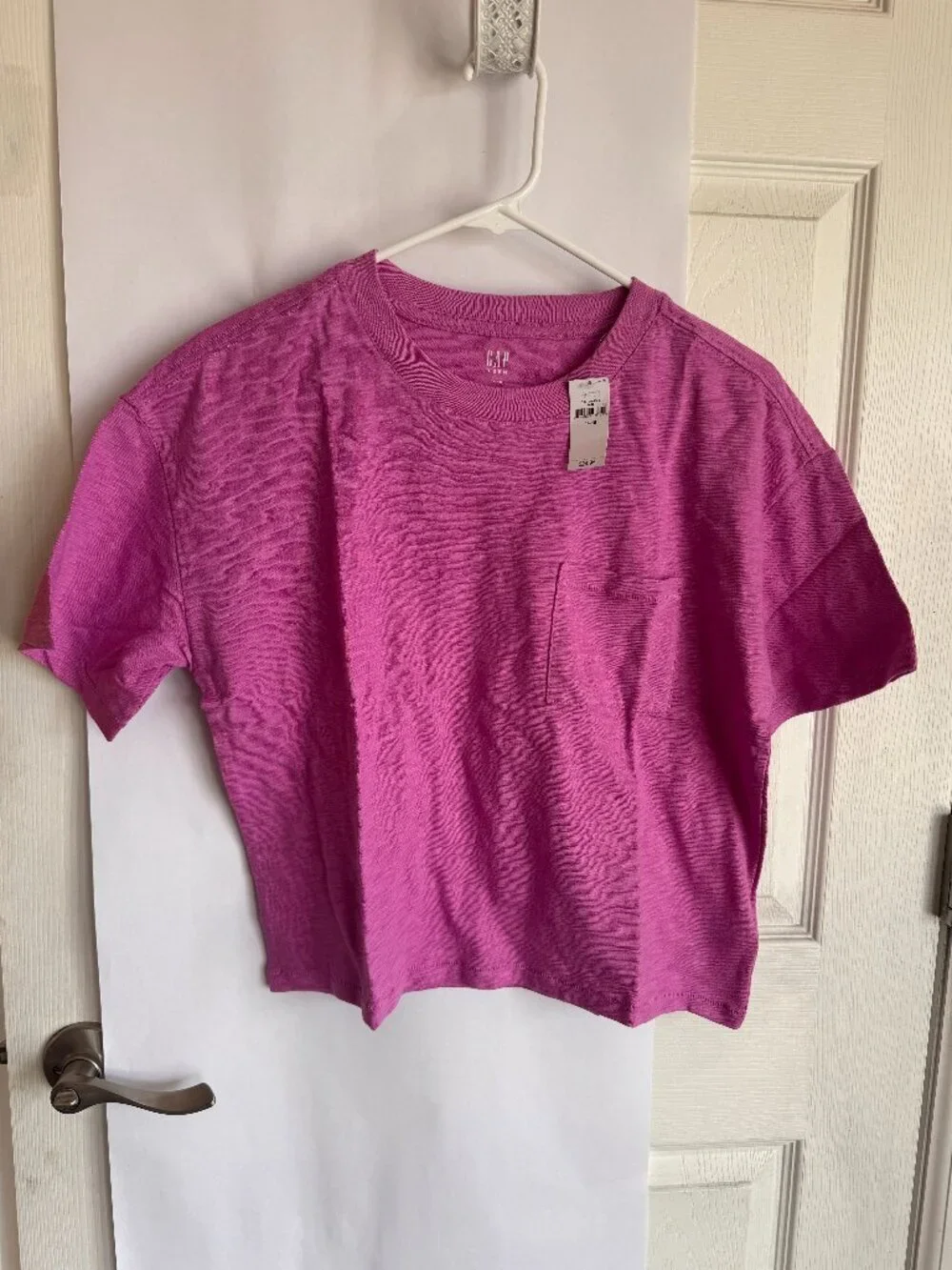 NWT GAP Girl's Boxy Pocket Tee in Raspberry Size 14/16